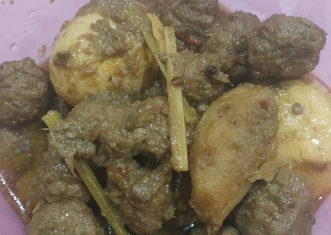 Bola Bola Semur Daging