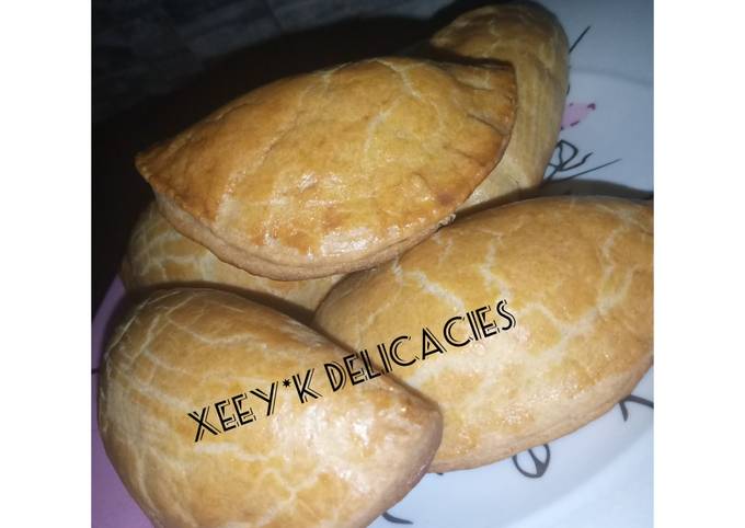 Nigerian Meat Pie - K's Cuisine