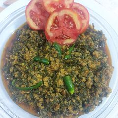 A picture of Mutton mince with spinach.