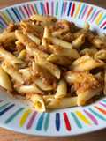 Macarrones con sardinas en lata