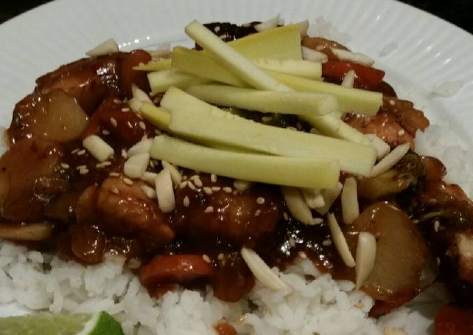 Steps to Prepare Any-night-of-the-week Brad's sweet and spicy hoisin chicken stir fry