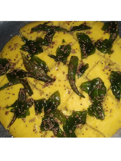 ढोकला (Dhokla recipe in hindi) रेसिपी मुख्य फोटो