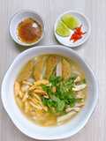 Bánh canh ghẹ chả cá