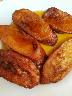 Una foto de Torrijas de naranja