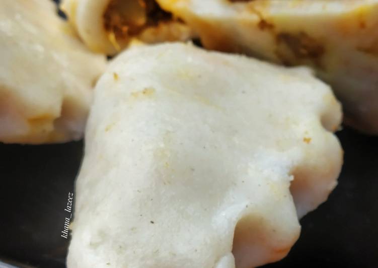 STEAMED RICE FLOUR PITHA with CHICKEN MINCE
