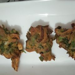 A picture of Spinach Onion Friters.