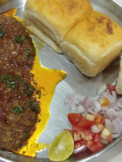 A picture of Pav bhaji.