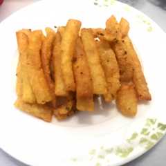 Kentang Stik Keju রেসিপির প্রধান ছবি