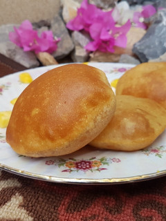 A picture of Mango Puri.