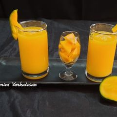 A picture of Mango sharbat.