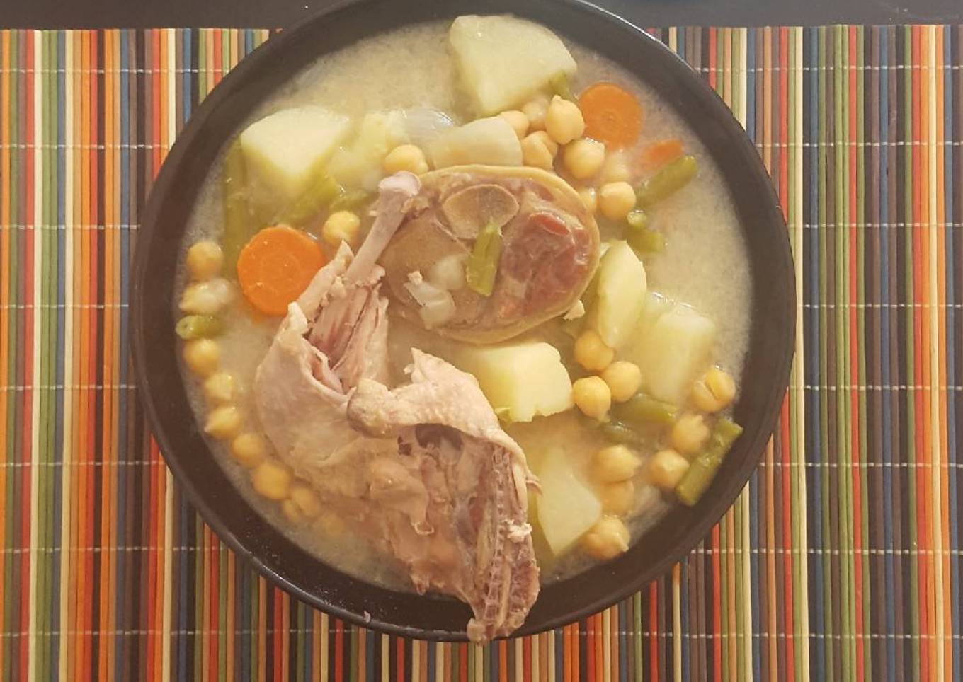 Caldo de pollo