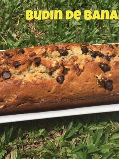Una foto de Budín de Bananas con nuez y chips de chocolate