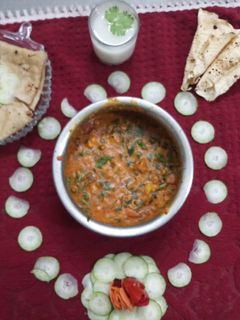 વેજ. હૈદરાબાદી નિઝામ હાંડી (Veg Hyderabadi Nizam Handi Recipe In Gujarati) રેસીપી મુખ્ય ફોટો