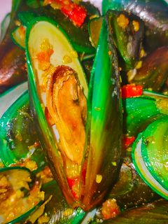 Foto resep Kerang Hijau Bumbu Kuning Pedas