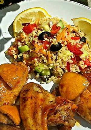 BBQ csirkeszárny zöldséges bulgur salátával recept fotója