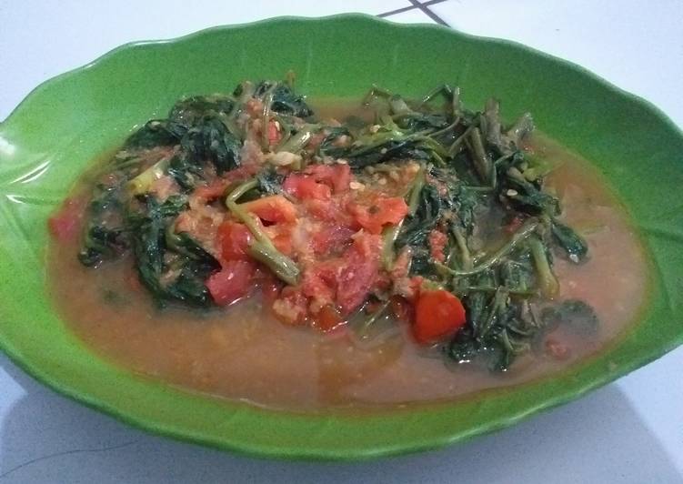 makanan Tumis Kangkung Ala Resto Anti Gagal