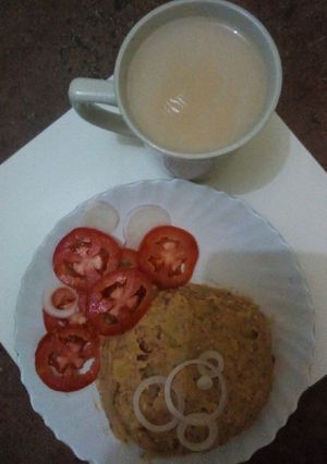 A picture of Matoke in groundnut sauce.