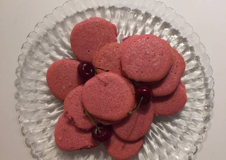 Macarons Ă  la cerise đ