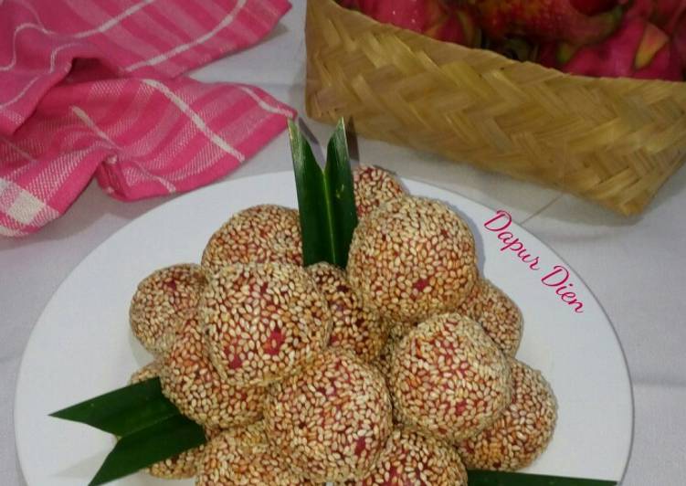 Onde onde Buah Naga