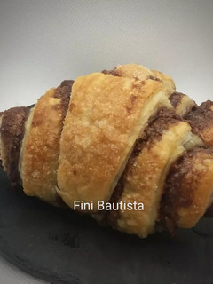 Una foto de Cruasanes rellenos de crema de cacao