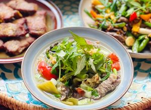 Hình của món Canh Thịt Bò Nấu Cải Chua.