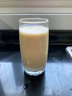 Una foto de La reponedora Leche Con Plátano!!🍌