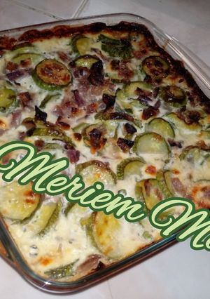 صورة لوصفة غراتان بالكوسا 🥒(القرعة ، جريوات)