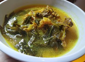 Foto resep Lempah Kuning Tulang Rusuk Sapi (Gestari)
