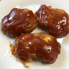 A picture of Best Meatloaf Bites.