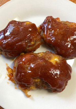 A picture of Best Meatloaf Bites.