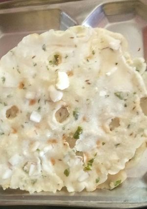 A picture of Akki Rotti.