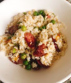 lạp xưởng gác bếp