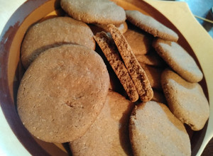 Una foto de Galletas de chocolate con polvo de hornear (sin manteca) 🤤💞🤗