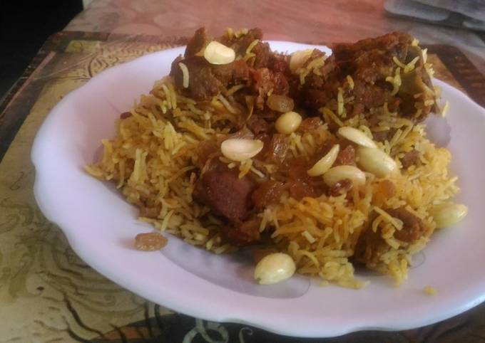 mutton biryani plate