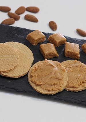 Una foto de Turrón