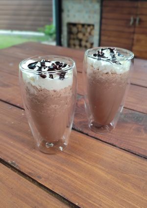 Csokis-banános shake recept fotója