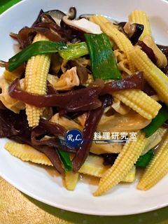 【家常菜】家常炒什錦(10分鐘料理) 的食譜成品照片