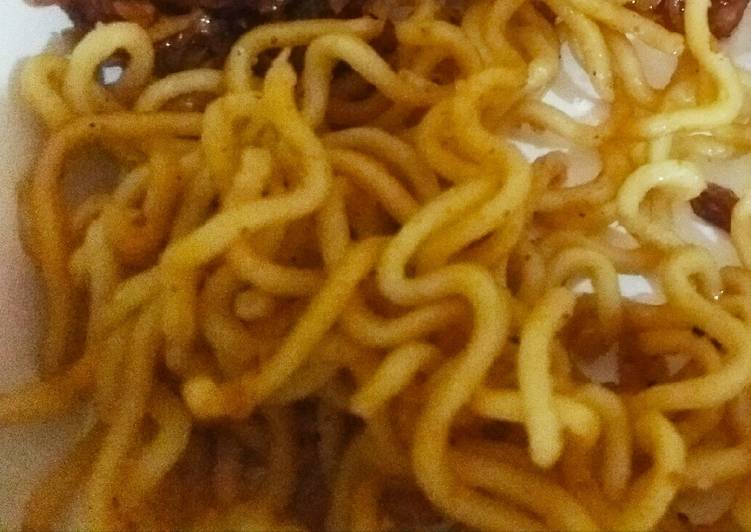 Langkah Mudah untuk Membuat Mie goreng (biasanya di makan bersama pecel) Anti Gagal