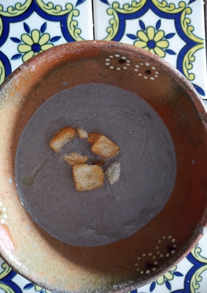 Una foto de Crema de champiñones 🍄