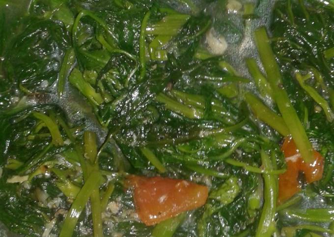 Langkah Mudah untuk Menyiapkan Tumis kangkung mantap yang Lezat Sekali