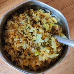 A picture of Cabbage Curry.