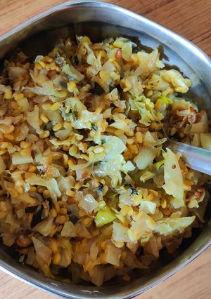 A picture of Cabbage Curry.