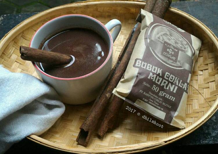 Cinnamon hot chocolate ☕