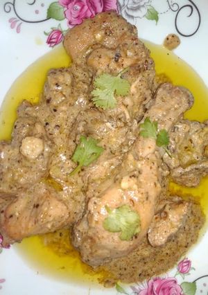 A picture of Chiken White Karahi.