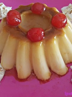Una foto de Flan de Quesitos