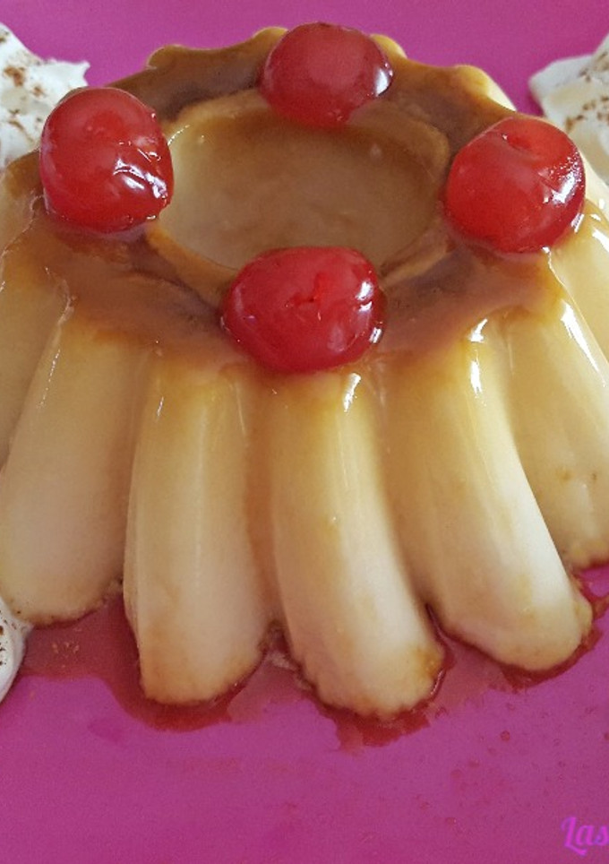 Una foto de Flan de Quesitos