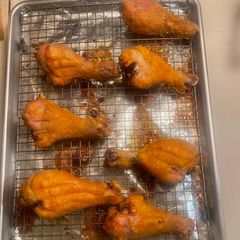 A picture of Oven-baked Chicken Drumsticks (crispy!).