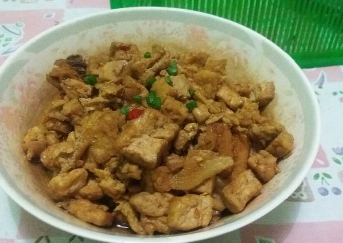 Ayam bumbu Kecap (Tahu, Tempe, Telor)