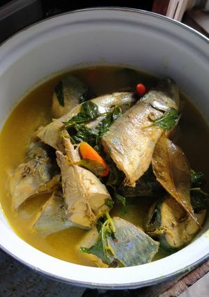 Foto resep Ikan kembung kuah kuning