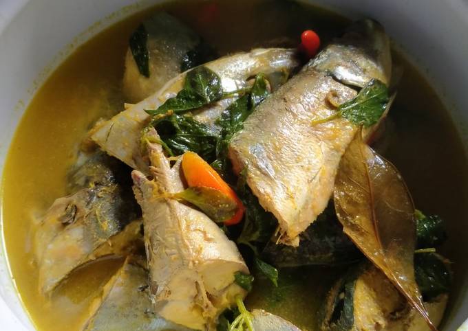 Resep Ikan Kembung Kuah Kuning Oleh Syntiarsma Cookpad